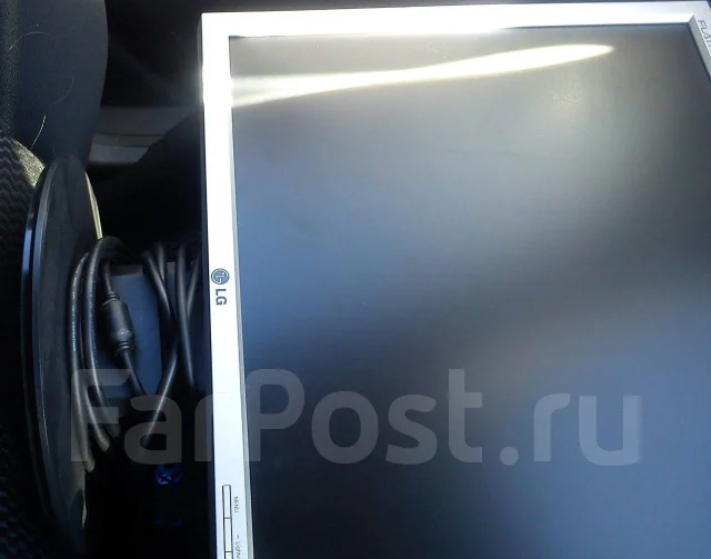 LG. 19", ���������� �� (LCD, LED, QLED) ����