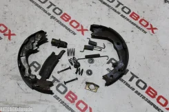 �������� ����������� ������� ����� Mitsubishi Airtrek CU4W MR129854 ����