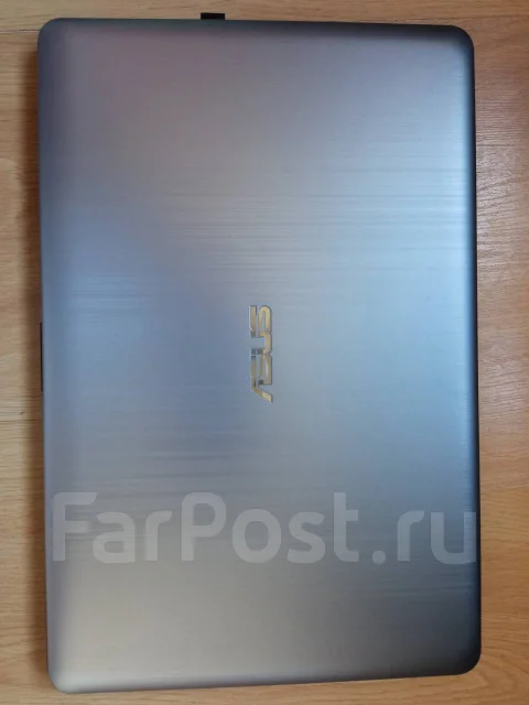 Asus VivoBook. 2,6����, ��� 8 ��, ���� 1 000���, WiFi: 1, Bluetooth: 1 ����