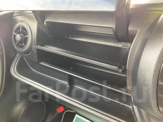 Toyota Vitz. ��������, 4wd, 1.3 (95��.�.), ������, �/�. ��� ����� �� ������� ����