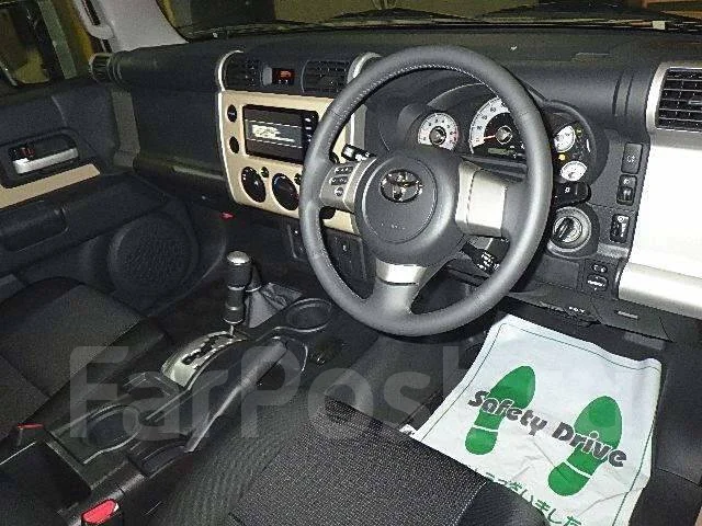 Toyota FJ Cruiser. �������, 4wd, 4.0, ������, 43 000����. ��, �/�. ��� ����� �� ������������ ����