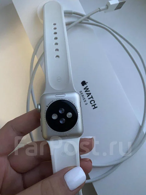 Apple Watch Series 3. IP68 ����