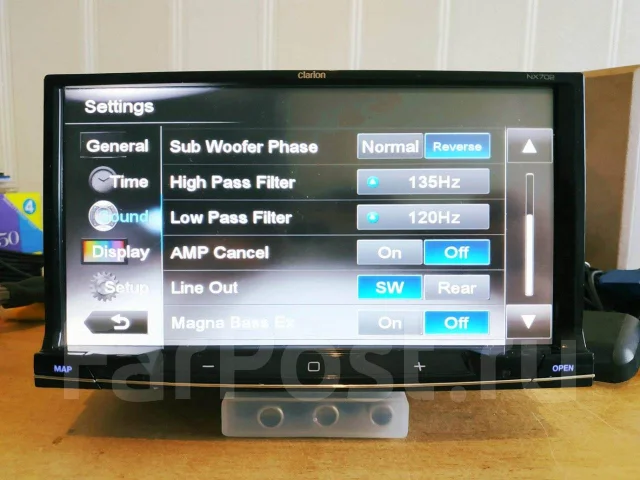 Clarion NX702 ����