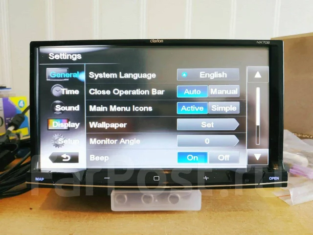 Clarion NX702 ����