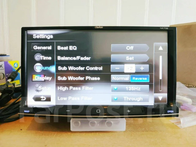 Clarion NX702 ����