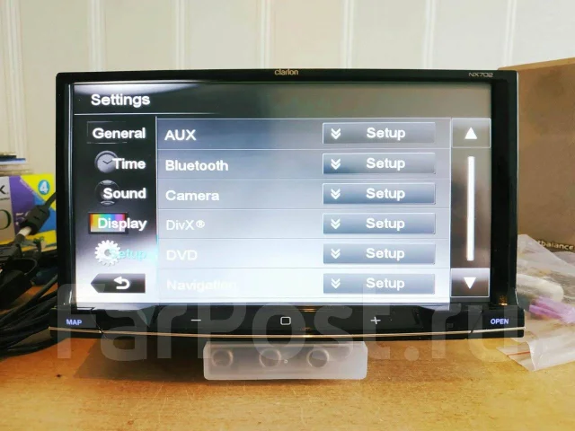 Clarion NX702 ����
