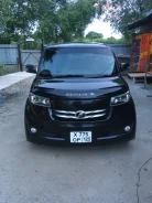 ����� R (��������)Toyota bB 08� ����