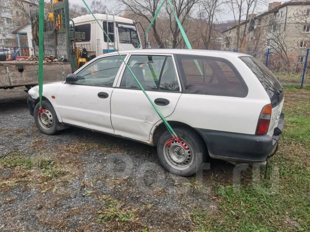 Mitsubishi Libero. CB2V, 4G15 ����