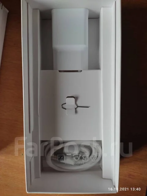 Samsung Galaxy M12. �����, ������, 4G LTE, Dual-SIM, NFC ����