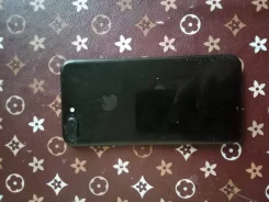 Apple iPhone 7 Plus. �����, ������, 4G LTE, NFC ����