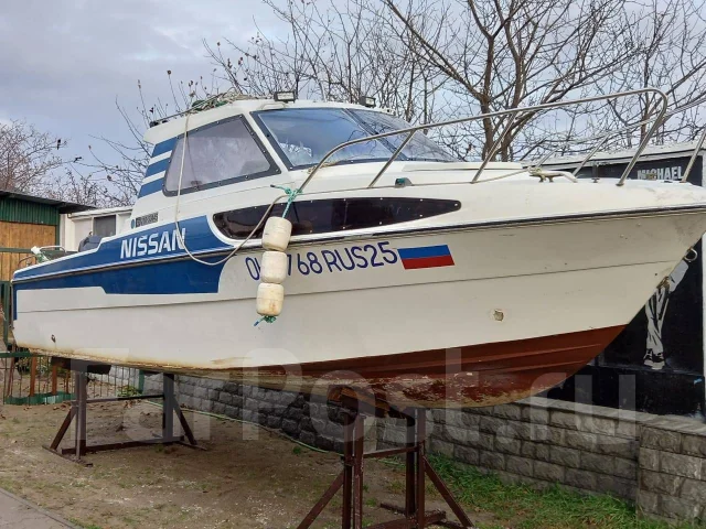 Nissan. 1990 ���, ����� 7,5��., ��������� ���������, 115��.�., ������ ����