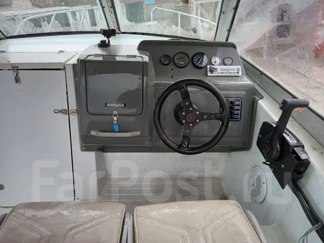 Nissan. 1990 ���, ����� 7,5��., ��������� ���������, 115��.�., ������ ����