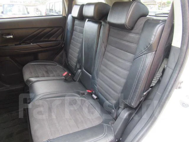 Mitsubishi Outlander. ��������, 4wd, 2.4 (128��.�.), ������, 38 000����. ��, �/�. ��� ����� �� ������������ ����