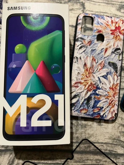 Samsung Galaxy M21. �/�, ���������, 3G, 4G LTE, Dual-SIM, NFC ����