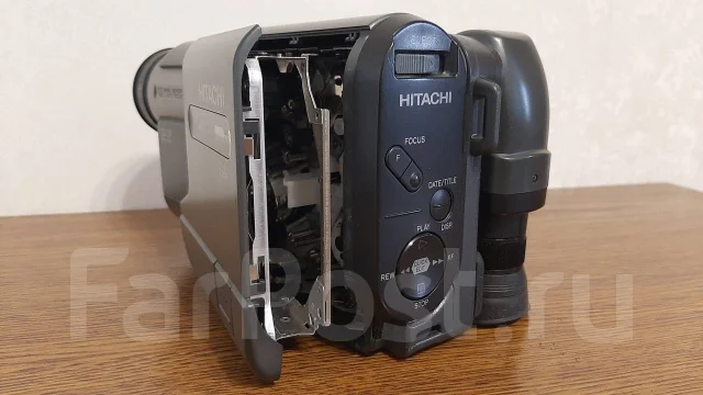 Hitachi VM-E310E. � ���������� ����