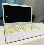 Sony VAIO VPC-EB4E1R ����