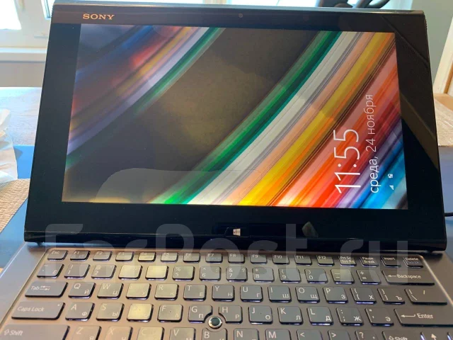 Sony VAIO Duo 11. 11", 2,4����, ��� 8 ��, ���� 200���, WiFi: 1, Bluetooth: 1 ����