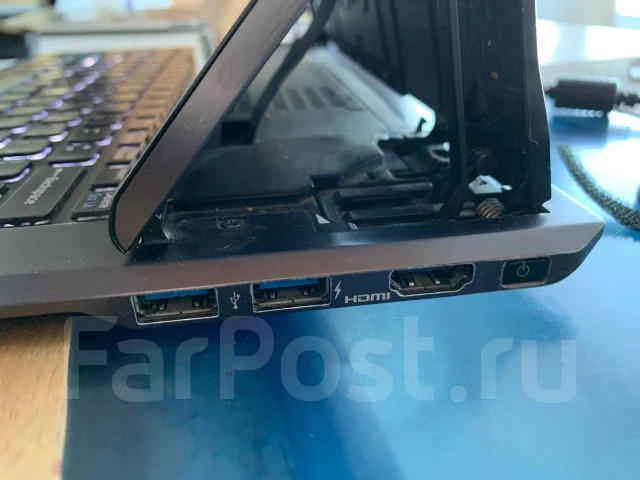 Sony VAIO Duo 11. 11", 2,4����, ��� 8 ��, ���� 200���, WiFi: 1, Bluetooth: 1 ����