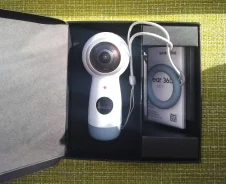 Samsung Gear 360 ����
