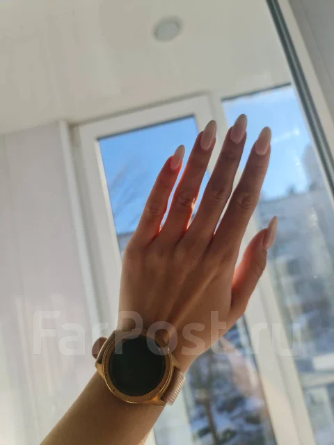 Samsung Galaxy Watch. GPS, NFC, IP67, IP68 ����