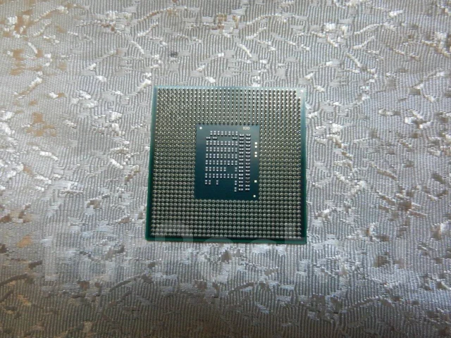 Intel Celeron 1005M ����