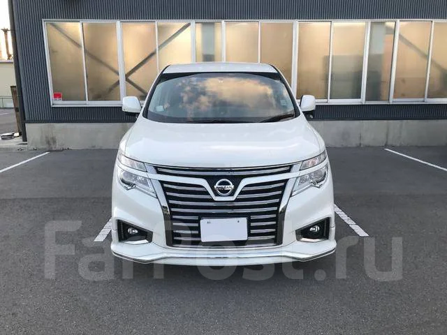 Nissan elgrand 2018