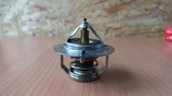 ��������� 82". �����. Mazda F8. FE. Capella.626 GC/GD/GV. Nissan Vanette F8 8AB915171 ����