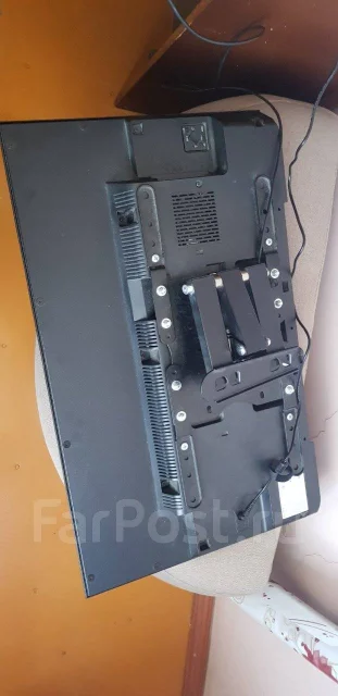 Sony KDL-32W705. LED ����