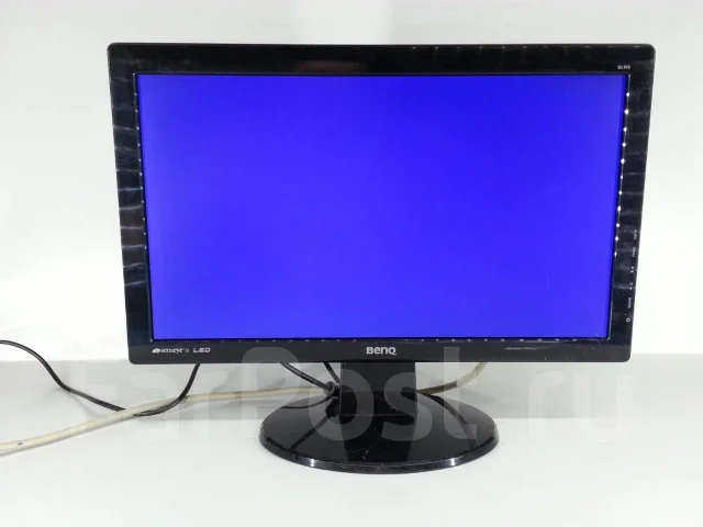 BenQ. 19" ����
