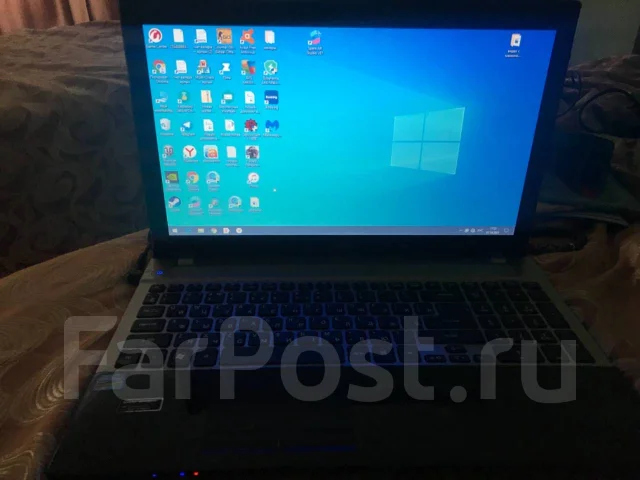 Acer Aspire V3-571G. 15.6", ��� 4 ��, WiFi: 1, Bluetooth: 1 ����