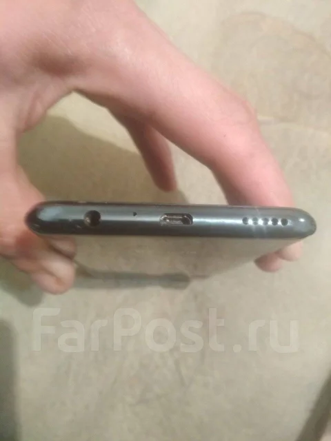 Honor 10i. �/�, ������, 3G, 4G LTE, Dual-SIM, ����������, NFC ����