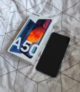Samsung Galaxy A50. �/�, �����, 3G, 4G LTE, Dual-SIM, ����������, NFC ����