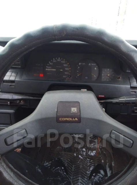 Toyota Corolla. ��������, ��������, 1.3 (75��.�.), ������, 154 000����. �� ����
