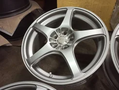 Enkei RP03. 8.0x18", 5x114.3, ET40 ����