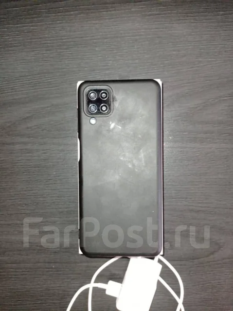 Samsung Galaxy M12. �/�, 32 ��, ������, 4G LTE, Dual-SIM, NFC ����