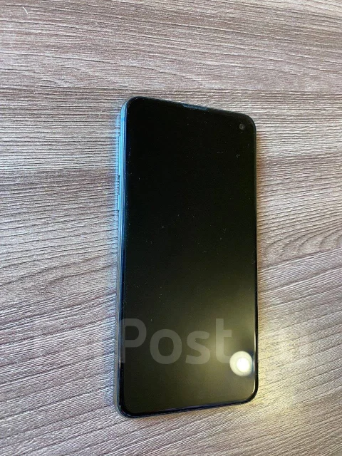 Samsung Galaxy S10e. �/�, 4G LTE, NFC ����