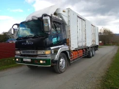 Mitsubishi Fuso Super Great ����