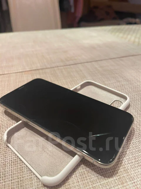 Apple iPhone X. �/�, �����, 4G LTE, ����������, NFC ����