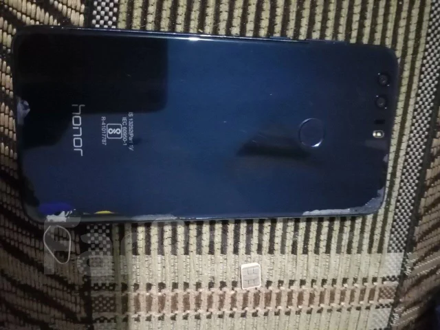 Honor 8. �/�, �����, NFC ����