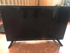Starwind SW-LED43F302BT2. LCD (��) ����