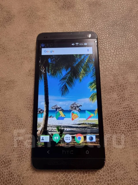 HTC One. �/�, ������, 3G, 4G LTE, NFC ����