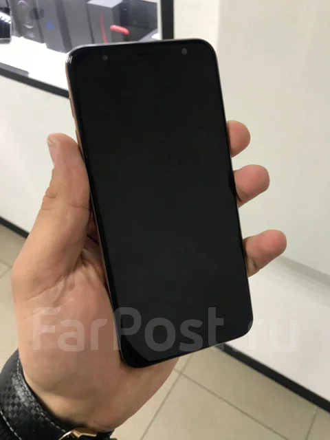 Samsung Galaxy J4+. �/�, �������, 3G, 4G LTE, Dual-SIM, ����������, ���������, NFC ����