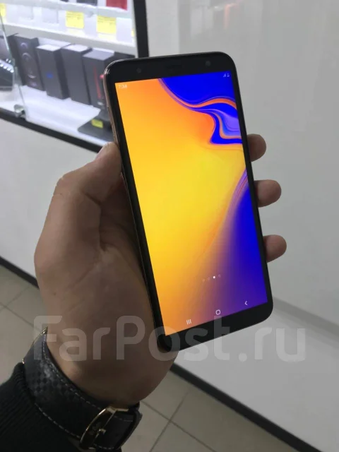 Samsung Galaxy J4+. �/�, �������, 3G, 4G LTE, Dual-SIM, ����������, ���������, NFC ����