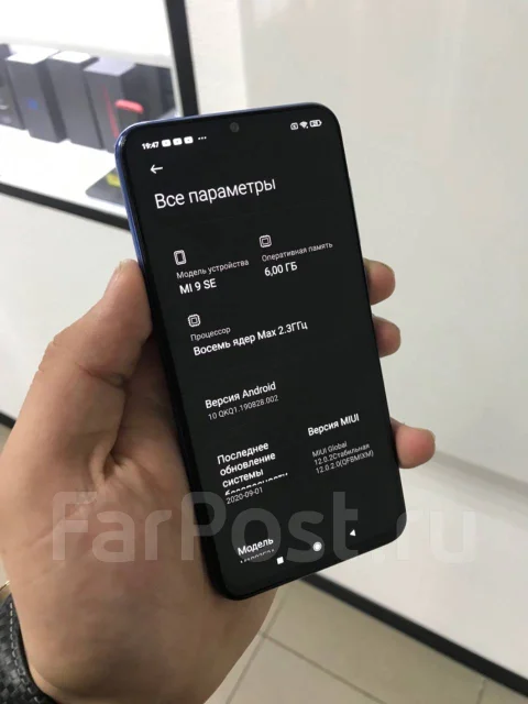 Xiaomi Mi9 SE. �/�, ����� ����