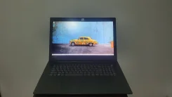 Lenovo IdeaPad 330-17IKB. 17.3", 1,6����, ��� 12 ��, ���� 1 000���, WiFi, Bluetooth, ����������� �� 4��. ����