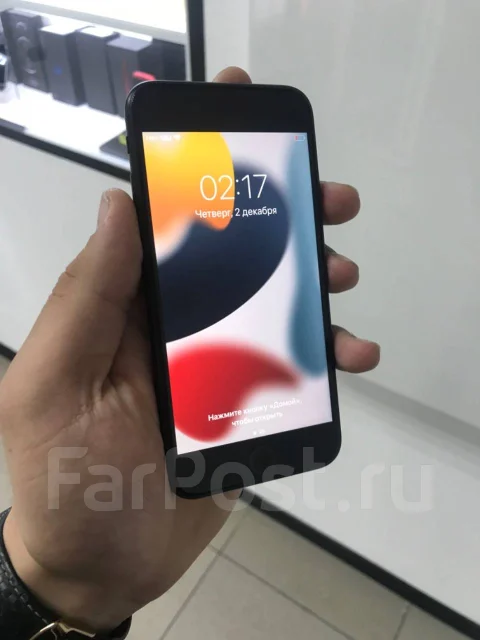Apple iPhone SE 2020. �/�, ������, 3G, 4G LTE, ����������, ���������, NFC ����