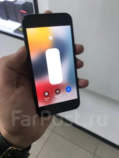 Apple iPhone SE 2020. �/�, ������, 3G, 4G LTE, ����������, ���������, NFC ����