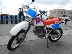 Honda XLR 250 Baja ����