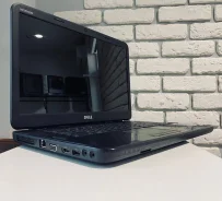 Dell Inspiron N5050 ����