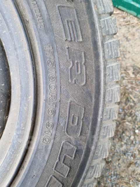 Bridgestone Winter Dueler DM-Z2. ������, ��� �����, 2007 ���, �/�, ����� 40 % ����